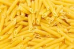 Makaron wykwintny z jaj bażancich Rurka Penne detal